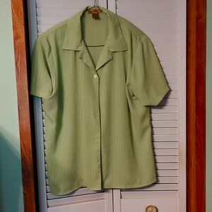 notations short sleeve top EUC